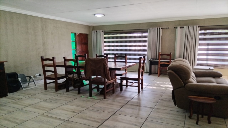 3 Bedroom Property for Sale in Vaalpark Free State